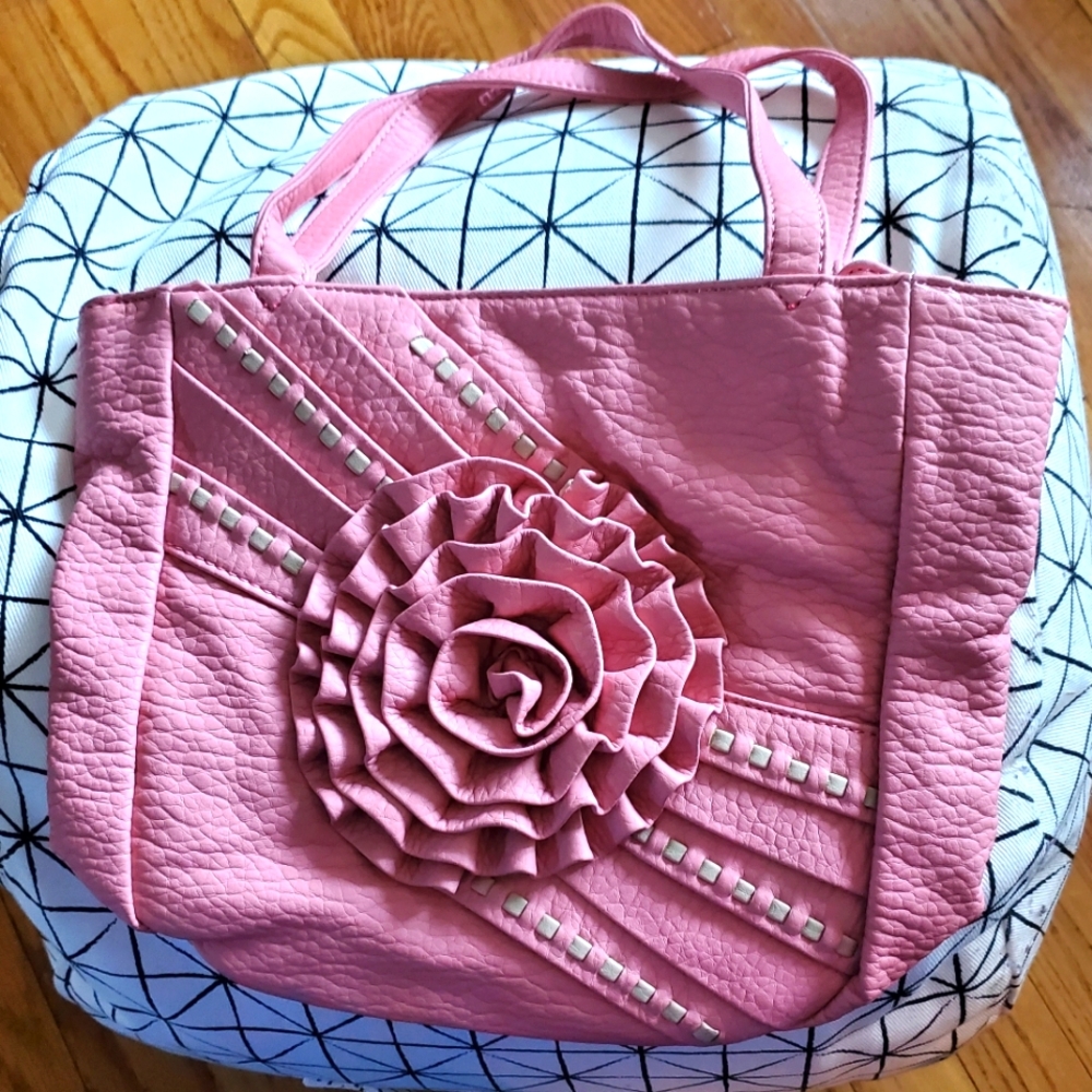 Nearly New Pink Leather like purse